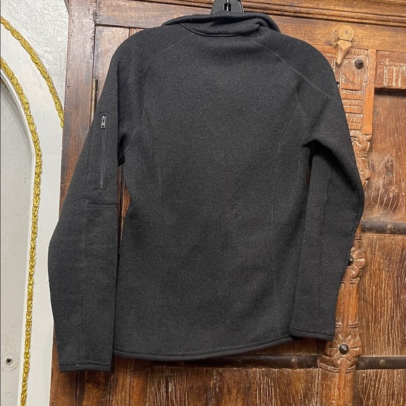Patagonia Better Sweater Full Zip Jacket | Women’s Size Medium | Charcoal Gray - Picture 9 of 11